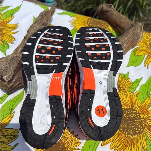 Bold Black and Orange Athletic Shoes with Modern Design main image 8